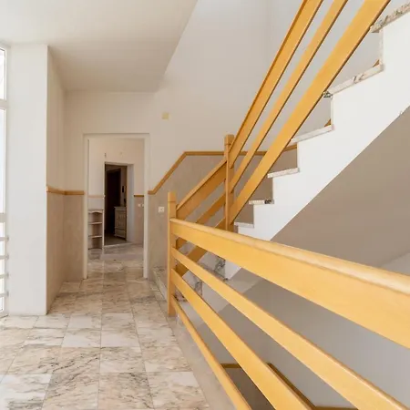 T3 Alto Da House Nazare