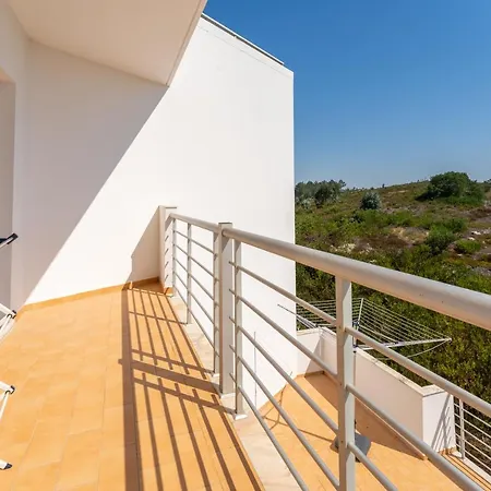 Apartment T3 Alto Da House Nazare