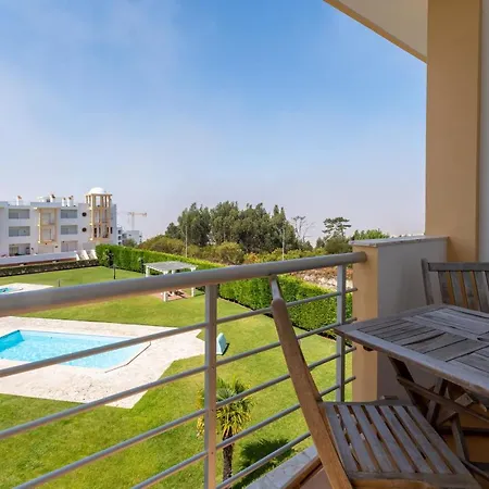Apartment T3 Alto Da House *